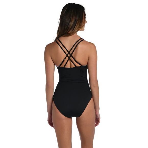 New. La Blanca ruched tummy control swimsuit. Retails $135 - Picture 3 of 15